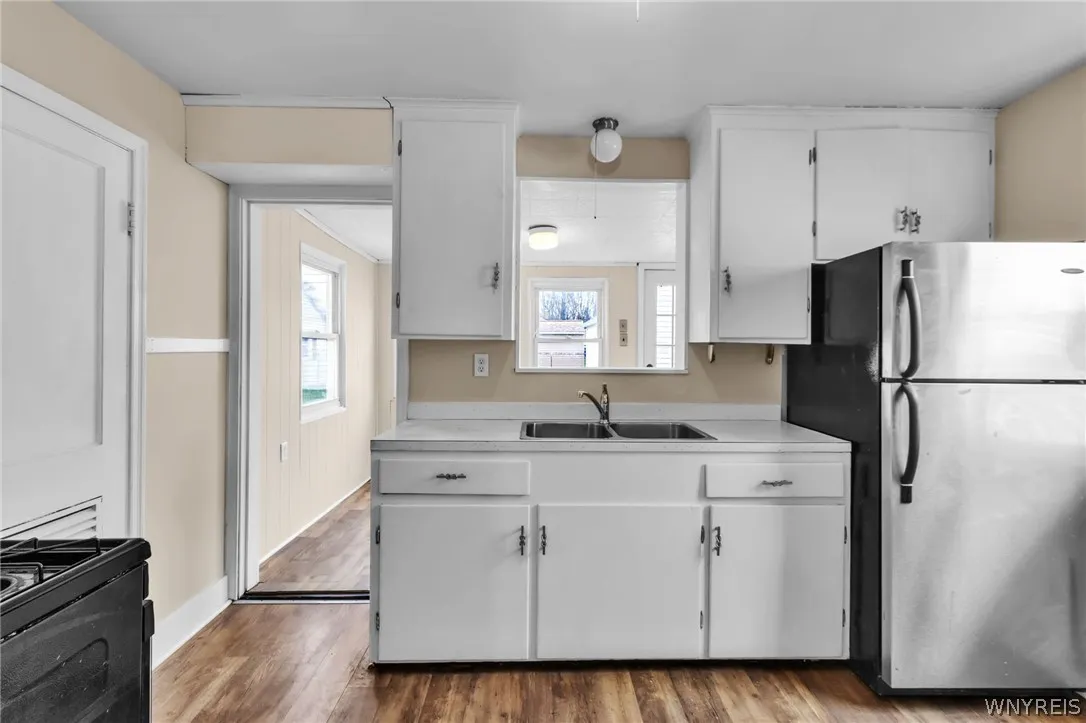 235 Knox Avenue, West Seneca, New York 14224, West Seneca, New York 14224, 2 Bedrooms Bedrooms, 6 Rooms Rooms,1 BathroomBathrooms,Residential,For Sale,235 Knox Avenue, West Seneca, New York 14224,0,B1670695