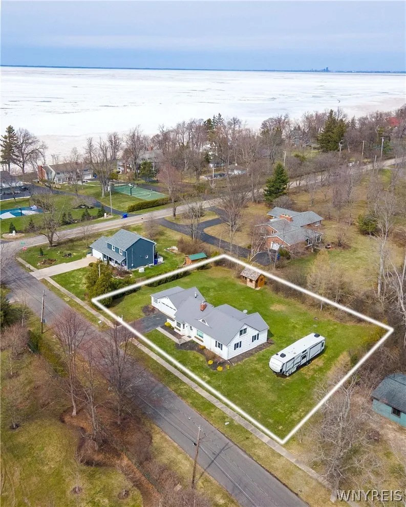 6097 Eckhardt Road, Hamburg, New York 14085, Hamburg, New York 14085, 4 Bedrooms Bedrooms, 13 Rooms Rooms,2 BathroomsBathrooms,Residential,For Sale,6097 Eckhardt Road, Hamburg, New York 14085,0,B1671467