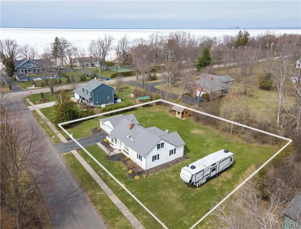 6097 Eckhardt Road, Hamburg, New York 14085, Hamburg, New York 14085, 4 Bedrooms Bedrooms, 13 Rooms Rooms,2 BathroomsBathrooms,Residential,For Sale,6097 Eckhardt Road, Hamburg, New York 14085,0,B1671467