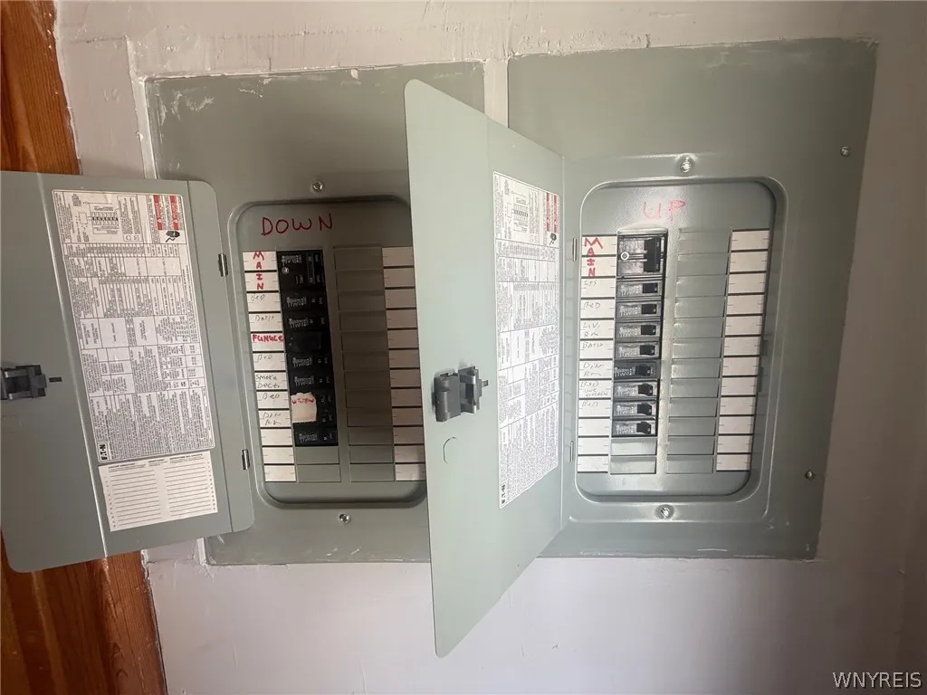 29 Melrose Street, Buffalo, New York 14220, Buffalo, New York 14220, 4 Bedrooms Bedrooms, ,2 BathroomsBathrooms,Residential,For Sale,29 Melrose Street, Buffalo, New York 14220,0,B1671698