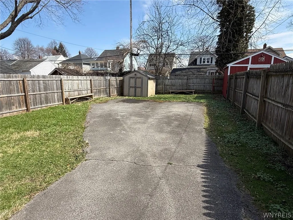 29 Melrose Street, Buffalo, New York 14220, Buffalo, New York 14220, 4 Bedrooms Bedrooms, ,2 BathroomsBathrooms,Residential,For Sale,29 Melrose Street, Buffalo, New York 14220,0,B1671698