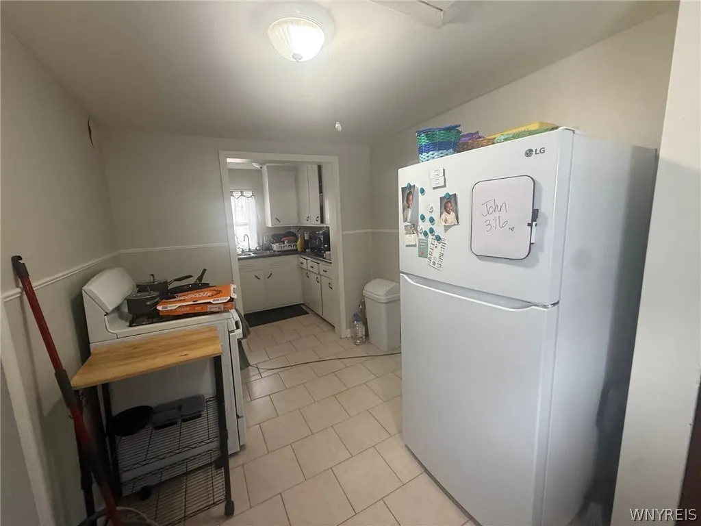29 Melrose Street, Buffalo, New York 14220, Buffalo, New York 14220, 4 Bedrooms Bedrooms, ,2 BathroomsBathrooms,Residential,For Sale,29 Melrose Street, Buffalo, New York 14220,0,B1671698