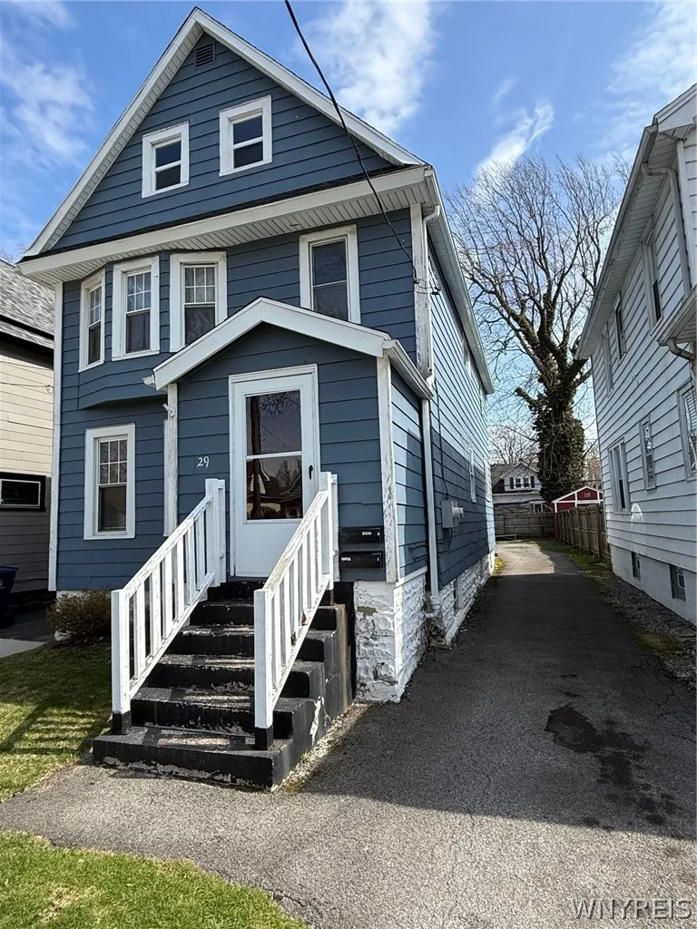 29 Melrose Street, Buffalo, New York 14220, Buffalo, New York 14220, 4 Bedrooms Bedrooms, ,2 BathroomsBathrooms,Residential,For Sale,29 Melrose Street, Buffalo, New York 14220,0,B1671698