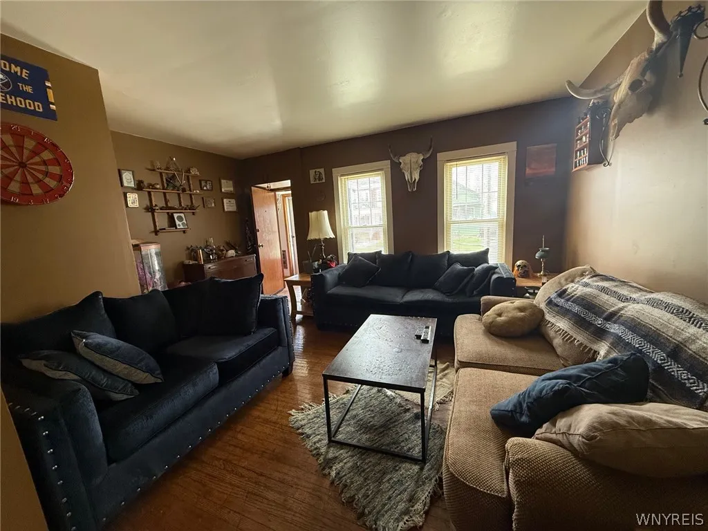 29 Melrose Street, Buffalo, New York 14220, Buffalo, New York 14220, 4 Bedrooms Bedrooms, ,2 BathroomsBathrooms,Residential,For Sale,29 Melrose Street, Buffalo, New York 14220,0,B1671698