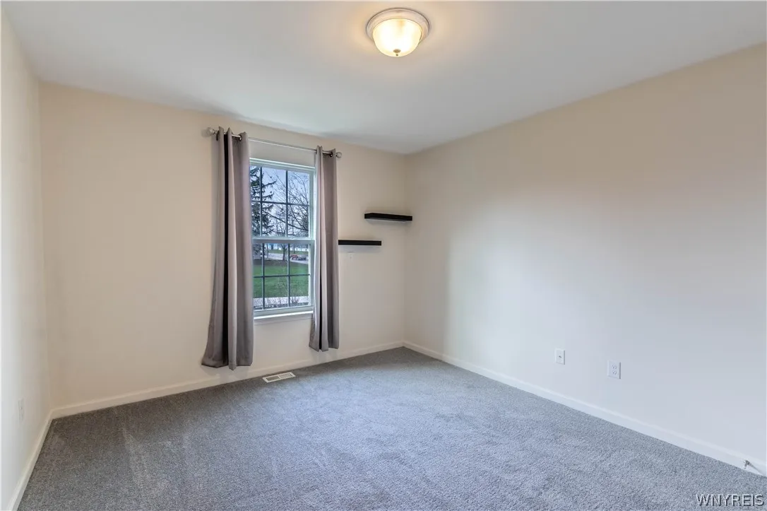 4205 Arthur Court, Hamburg, New York 14075, Hamburg, New York 14075, 3 Bedrooms Bedrooms, 9 Rooms Rooms,2 BathroomsBathrooms,Residential,For Sale,4205 Arthur Court, Hamburg, New York 14075,0,B1668752