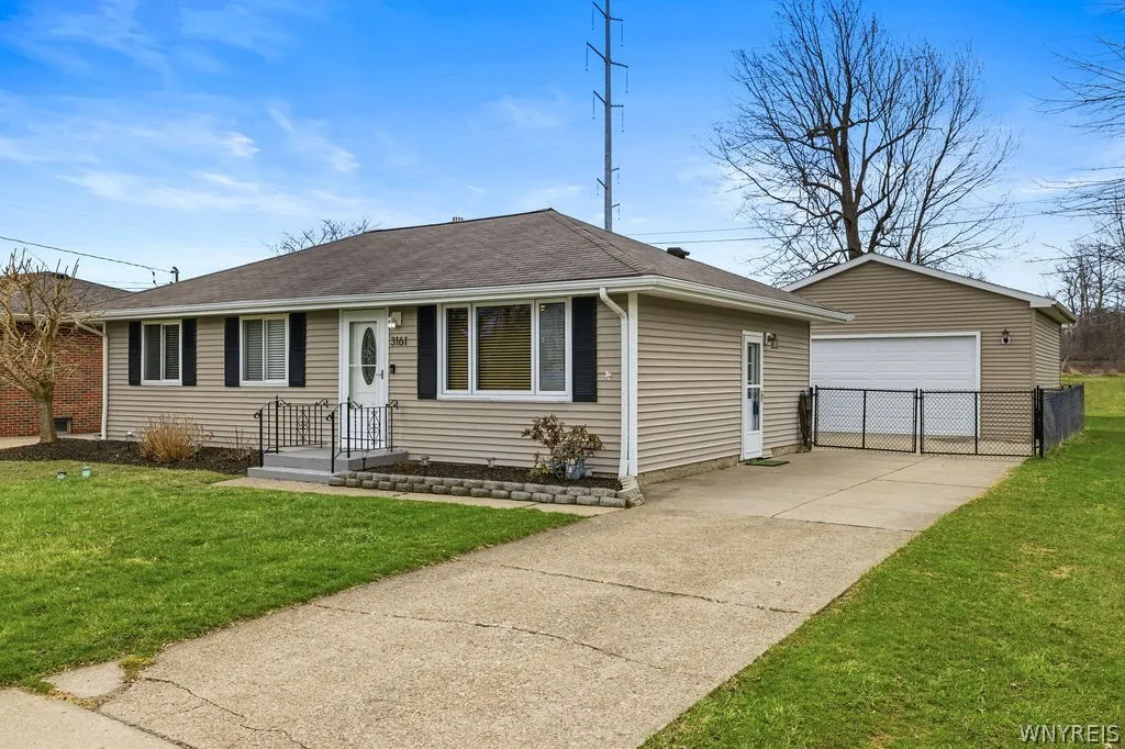 3161 Durham Road, Hamburg, New York 14075, Hamburg, New York 14075, 3 Bedrooms Bedrooms, 8 Rooms Rooms,1 BathroomBathrooms,Residential,For Sale,3161 Durham Road, Hamburg, New York 14075,0,B1670869