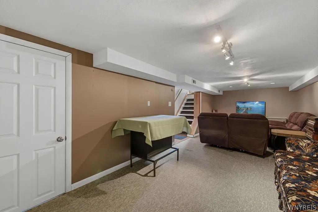3161 Durham Road, Hamburg, New York 14075, Hamburg, New York 14075, 3 Bedrooms Bedrooms, 8 Rooms Rooms,1 BathroomBathrooms,Residential,For Sale,3161 Durham Road, Hamburg, New York 14075,0,B1670869