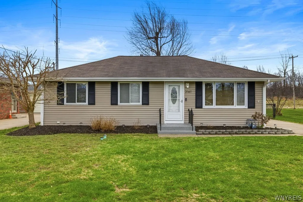 3161 Durham Road, Hamburg, New York 14075, Hamburg, New York 14075, 3 Bedrooms Bedrooms, 8 Rooms Rooms,1 BathroomBathrooms,Residential,For Sale,3161 Durham Road, Hamburg, New York 14075,0,B1670869