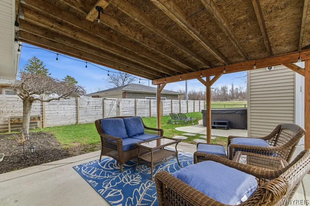 3161 Durham Road, Hamburg, New York 14075, Hamburg, New York 14075, 3 Bedrooms Bedrooms, 8 Rooms Rooms,1 BathroomBathrooms,Residential,For Sale,3161 Durham Road, Hamburg, New York 14075,0,B1670869