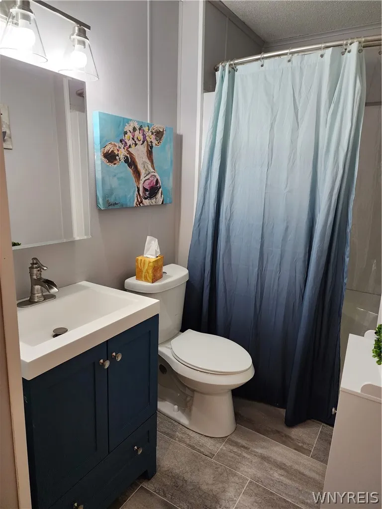 30 Foster Ridge Drive, Hamburg, New York 14075, Hamburg, New York 14075, 2 Bedrooms Bedrooms, 7 Rooms Rooms,2 BathroomsBathrooms,Residential,For Sale,30 Foster Ridge Drive, Hamburg, New York 14075,0,B1671334
