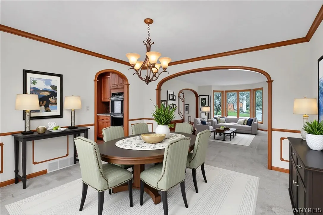 Dining Room Virtually Staged