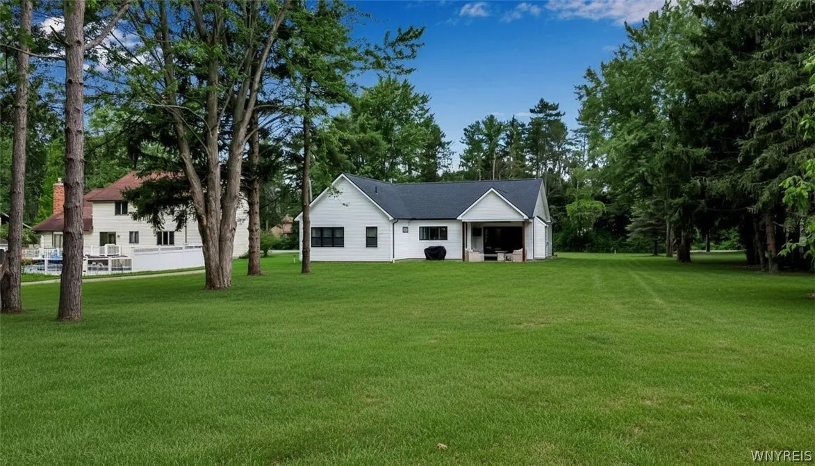 799 Casey Road, Amherst, New York 14051, Amherst, New York 14051, 3 Bedrooms Bedrooms, 7 Rooms Rooms,3 BathroomsBathrooms,Residential,For Sale,799 Casey Road, Amherst, New York 14051,0,B1671646