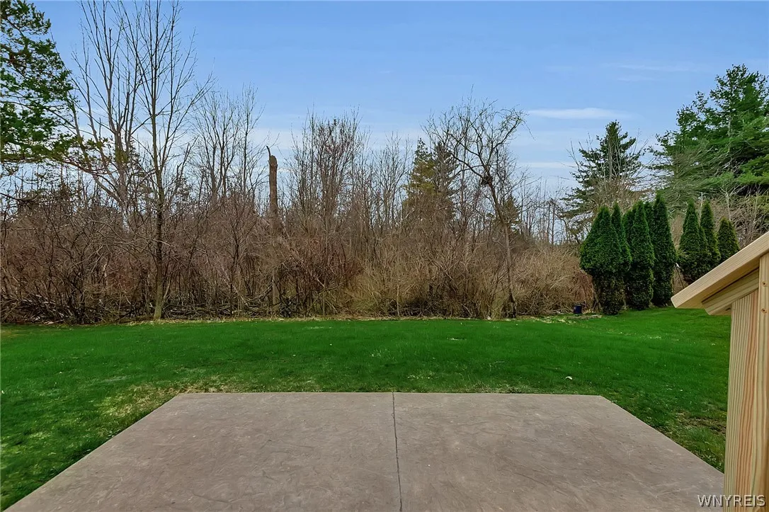 6260 Eckhardt Road 4, Hamburg, New York 14085, Hamburg, New York 14085, 2 Bedrooms Bedrooms, 5 Rooms Rooms,2 BathroomsBathrooms,Residential,For Sale,6260 Eckhardt Road 4, Hamburg, New York 14085,0,B1671313