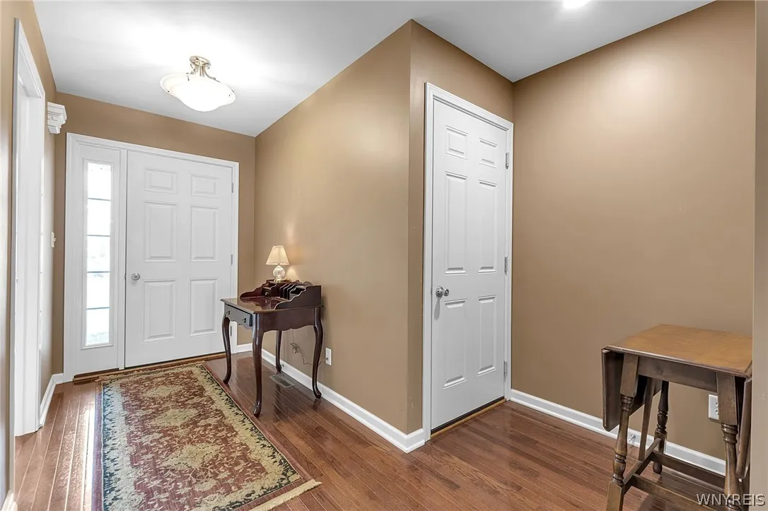 6260 Eckhardt Road 4, Hamburg, New York 14085, Hamburg, New York 14085, 2 Bedrooms Bedrooms, 5 Rooms Rooms,2 BathroomsBathrooms,Residential,For Sale,6260 Eckhardt Road 4, Hamburg, New York 14085,0,B1671313
