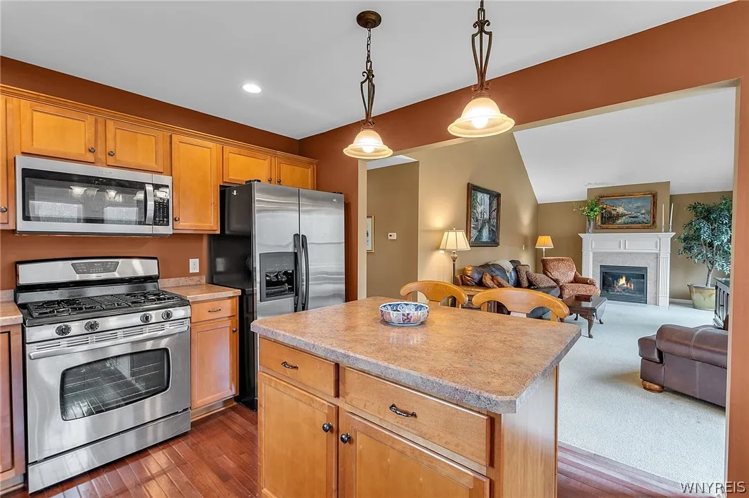 6260 Eckhardt Road 4, Hamburg, New York 14085, Hamburg, New York 14085, 2 Bedrooms Bedrooms, 5 Rooms Rooms,2 BathroomsBathrooms,Residential,For Sale,6260 Eckhardt Road 4, Hamburg, New York 14085,0,B1671313