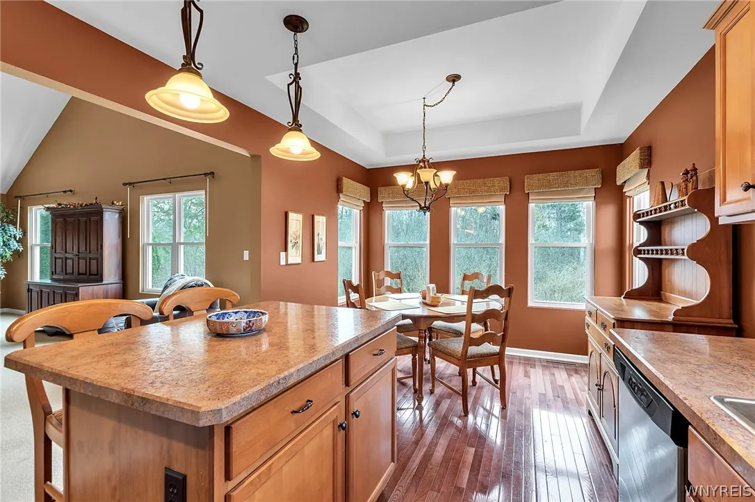 6260 Eckhardt Road 4, Hamburg, New York 14085, Hamburg, New York 14085, 2 Bedrooms Bedrooms, 5 Rooms Rooms,2 BathroomsBathrooms,Residential,For Sale,6260 Eckhardt Road 4, Hamburg, New York 14085,0,B1671313