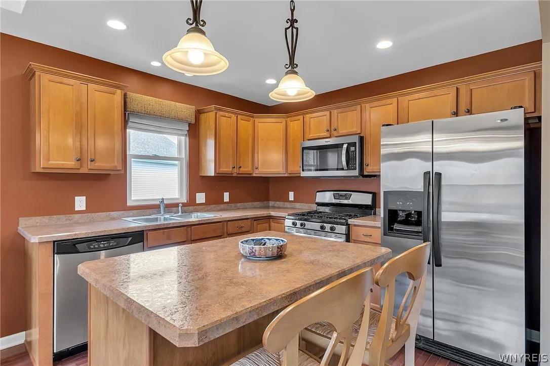 6260 Eckhardt Road 4, Hamburg, New York 14085, Hamburg, New York 14085, 2 Bedrooms Bedrooms, 5 Rooms Rooms,2 BathroomsBathrooms,Residential,For Sale,6260 Eckhardt Road 4, Hamburg, New York 14085,0,B1671313