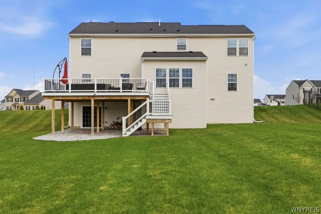 370 Quarry Run, Grand Island, New York 14072, Grand Island, New York 14072, 4 Bedrooms Bedrooms, 11 Rooms Rooms,2 BathroomsBathrooms,Residential,For Sale,370 Quarry Run, Grand Island, New York 14072,0,B1671645