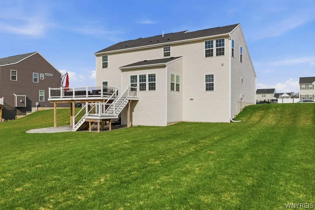 370 Quarry Run, Grand Island, New York 14072, Grand Island, New York 14072, 4 Bedrooms Bedrooms, 11 Rooms Rooms,2 BathroomsBathrooms,Residential,For Sale,370 Quarry Run, Grand Island, New York 14072,0,B1671645