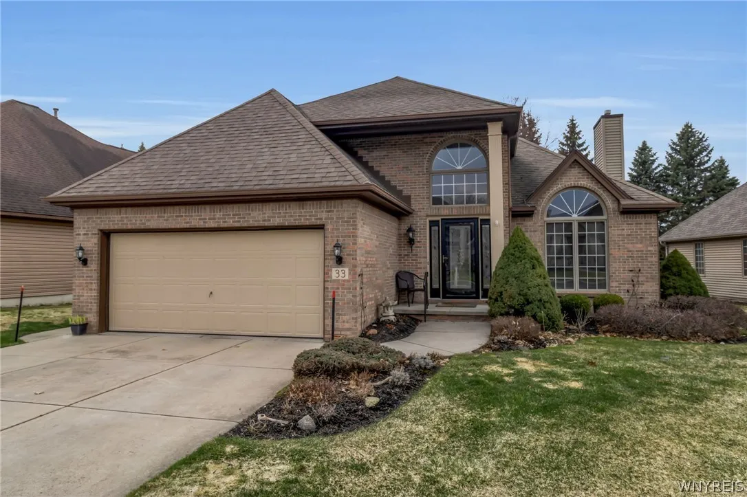 33 Ainsley Court, Clarence, New York 14221, Clarence, New York 14221, 2 Bedrooms Bedrooms, 7 Rooms Rooms,2 BathroomsBathrooms,Residential,For Sale,33 Ainsley Court, Clarence, New York 14221,0,B1668843
