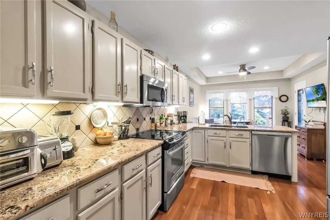 33 Ainsley Court, Clarence, New York 14221, Clarence, New York 14221, 2 Bedrooms Bedrooms, 7 Rooms Rooms,2 BathroomsBathrooms,Residential,For Sale,33 Ainsley Court, Clarence, New York 14221,0,B1668843