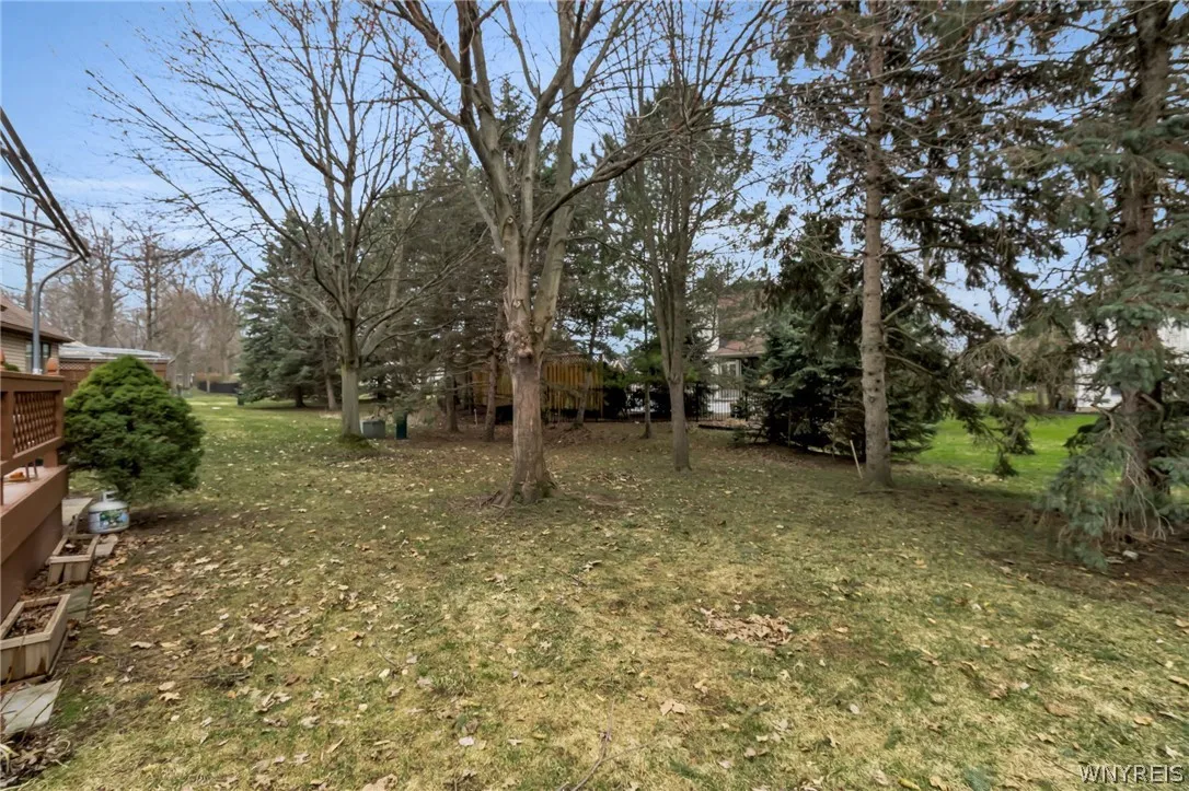 33 Ainsley Court, Clarence, New York 14221, Clarence, New York 14221, 2 Bedrooms Bedrooms, 7 Rooms Rooms,2 BathroomsBathrooms,Residential,For Sale,33 Ainsley Court, Clarence, New York 14221,0,B1668843
