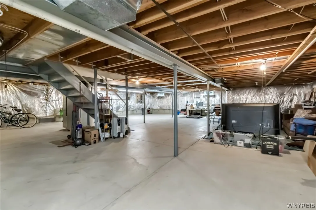 33 Ainsley Court, Clarence, New York 14221, Clarence, New York 14221, 2 Bedrooms Bedrooms, 7 Rooms Rooms,2 BathroomsBathrooms,Residential,For Sale,33 Ainsley Court, Clarence, New York 14221,0,B1668843
