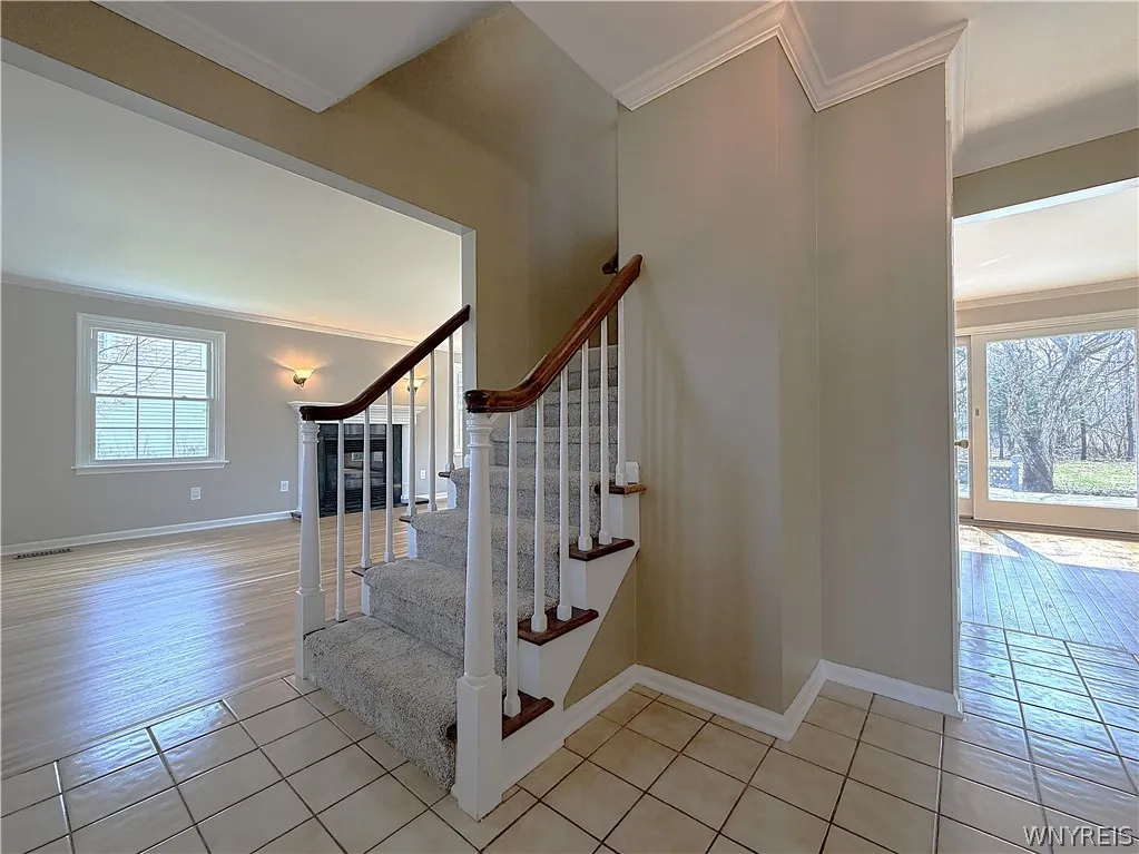10151 Pineledge Drive South, Clarence, New York 14, Clarence, New York 14031, 3 Bedrooms Bedrooms, 8 Rooms Rooms,2 BathroomsBathrooms,Residential,For Sale,10151 Pineledge Drive South, Clarence, New York 14,0,B1670389