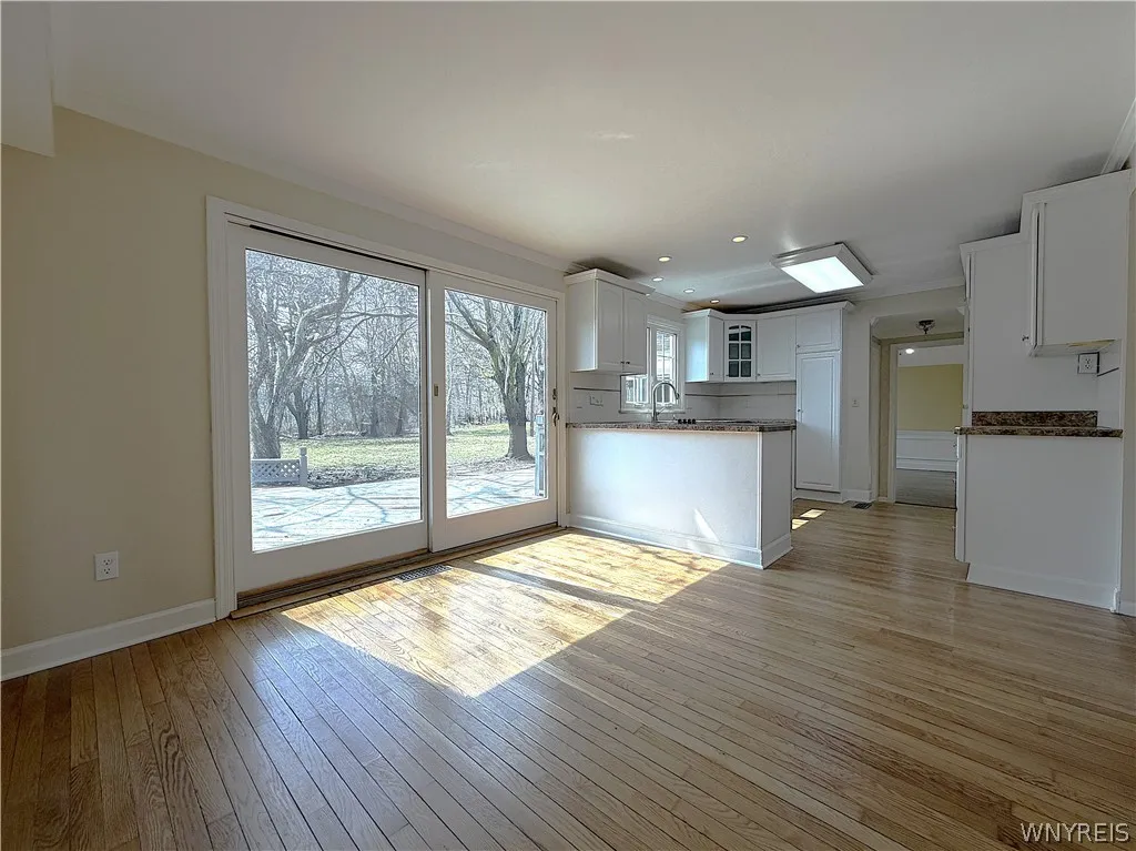 10151 Pineledge Drive South, Clarence, New York 14, Clarence, New York 14031, 3 Bedrooms Bedrooms, 8 Rooms Rooms,2 BathroomsBathrooms,Residential,For Sale,10151 Pineledge Drive South, Clarence, New York 14,0,B1670389