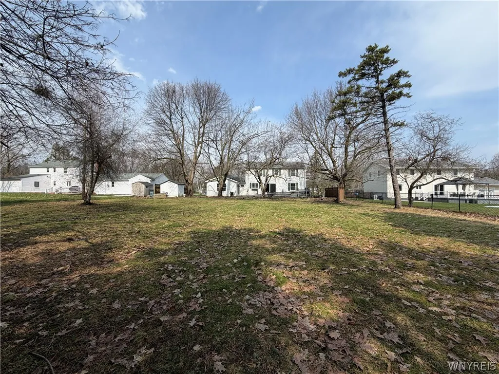 10151 Pineledge Drive South, Clarence, New York 14, Clarence, New York 14031, 3 Bedrooms Bedrooms, 8 Rooms Rooms,2 BathroomsBathrooms,Residential,For Sale,10151 Pineledge Drive South, Clarence, New York 14,0,B1670389
