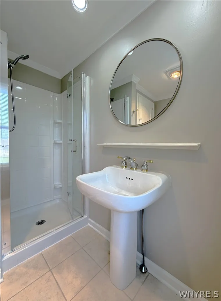 10151 Pineledge Drive South, Clarence, New York 14, Clarence, New York 14031, 3 Bedrooms Bedrooms, 8 Rooms Rooms,2 BathroomsBathrooms,Residential,For Sale,10151 Pineledge Drive South, Clarence, New York 14,0,B1670389