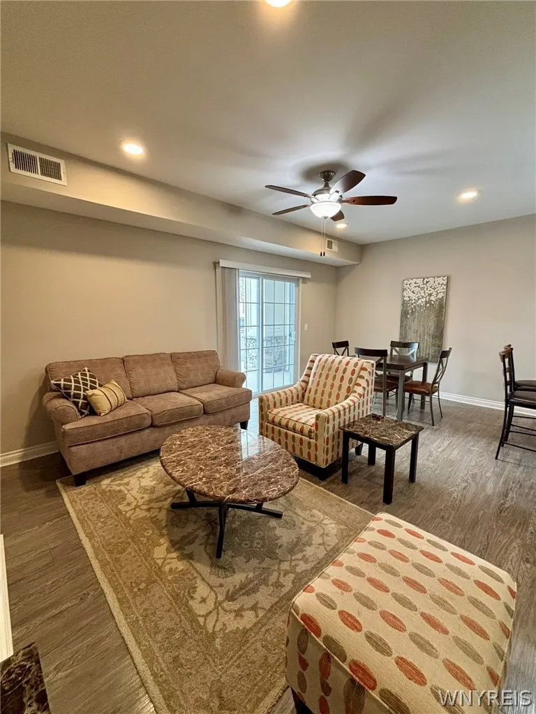 2497 Sweet Home Road 1-201, Amherst, New York 1422, Amherst, New York 14228, 2 Bedrooms Bedrooms, 5 Rooms Rooms,2 BathroomsBathrooms,Residential Lease,For Rent,2497 Sweet Home Road 1-201, Amherst, New York 1422,0,B1671902