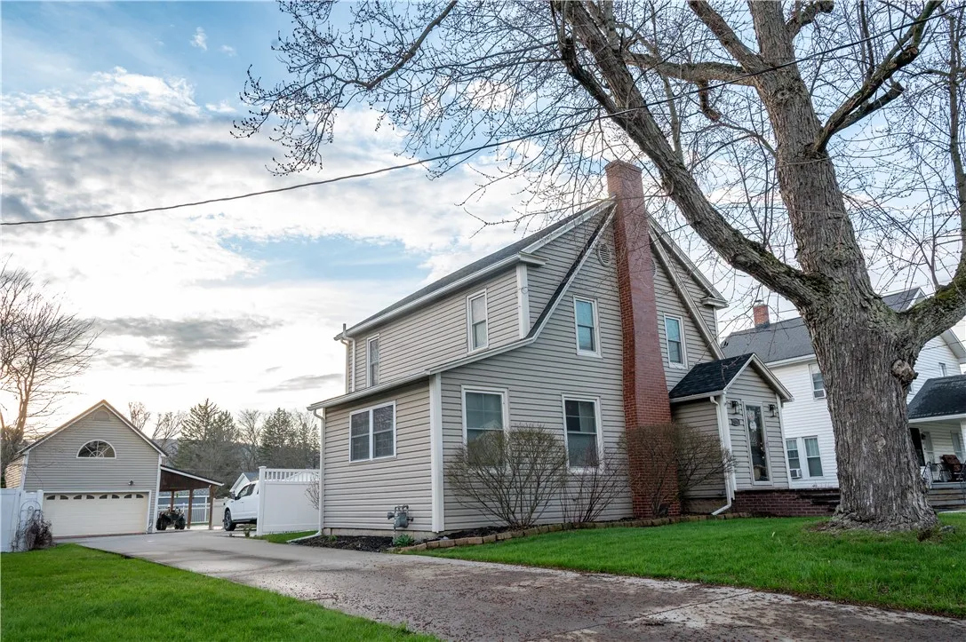Very nice, paved driveway and parking area