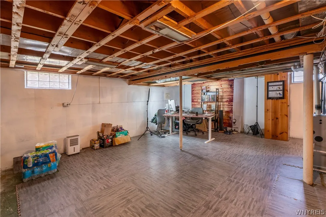 96 Hendricks Boulevard, Amherst, New York 14226, Amherst, New York 14226, 4 Bedrooms Bedrooms, 7 Rooms Rooms,1 BathroomBathrooms,Residential,For Sale,96 Hendricks Boulevard, Amherst, New York 14226,0,B1671876