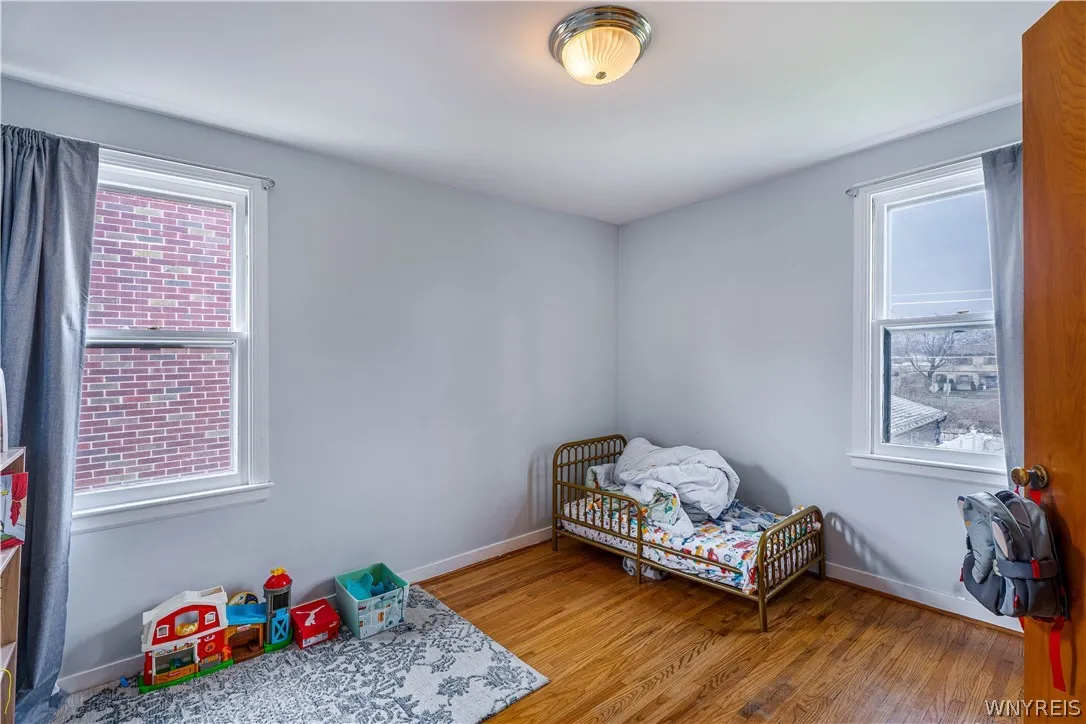 96 Hendricks Boulevard, Amherst, New York 14226, Amherst, New York 14226, 4 Bedrooms Bedrooms, 7 Rooms Rooms,1 BathroomBathrooms,Residential,For Sale,96 Hendricks Boulevard, Amherst, New York 14226,0,B1671876