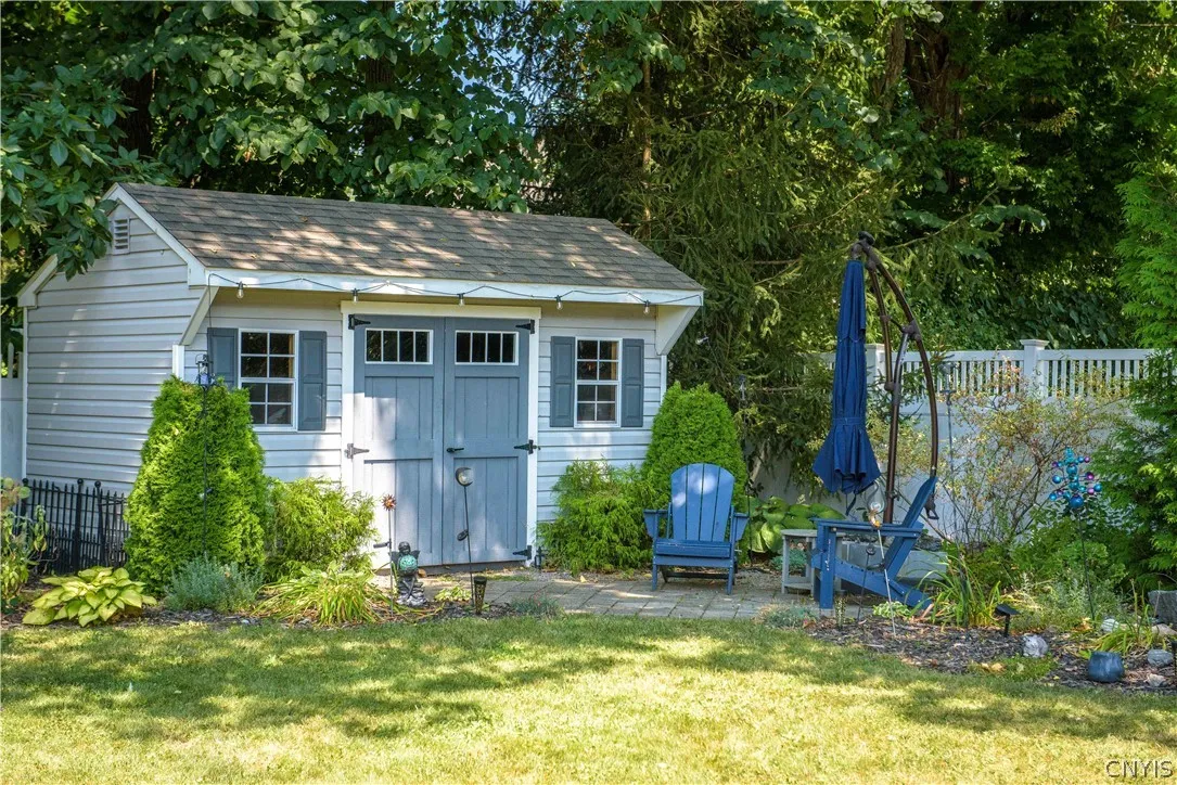 4590 Moonglow Drive, Onondaga, New York 13078, Onondaga, New York 13078, 4 Bedrooms Bedrooms, 8 Rooms Rooms,2 BathroomsBathrooms,Residential,For Sale,4590 Moonglow Drive, Onondaga, New York 13078,0,S1666406