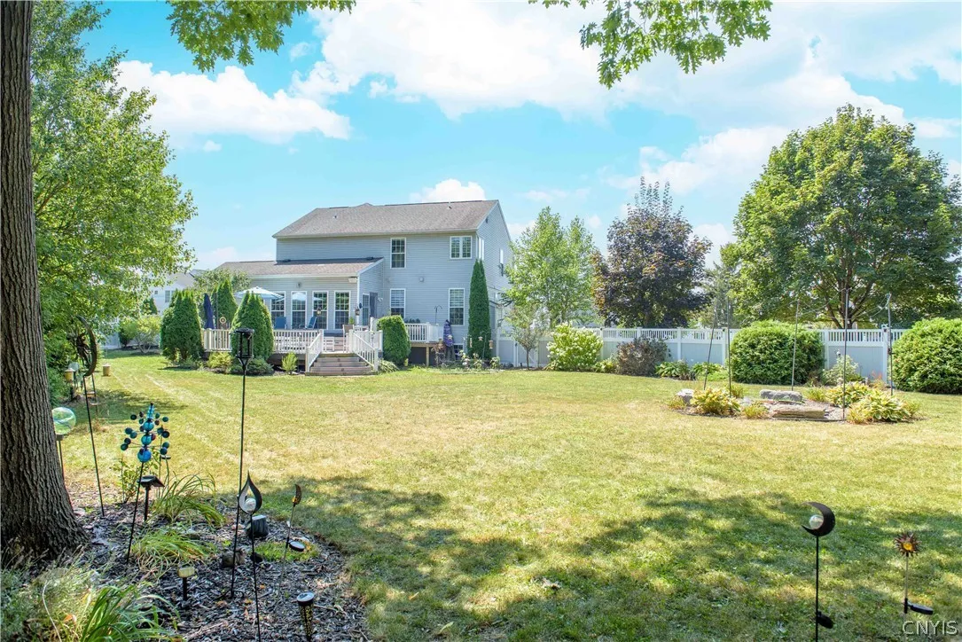 4590 Moonglow Drive, Onondaga, New York 13078, Onondaga, New York 13078, 4 Bedrooms Bedrooms, 8 Rooms Rooms,2 BathroomsBathrooms,Residential,For Sale,4590 Moonglow Drive, Onondaga, New York 13078,0,S1666406