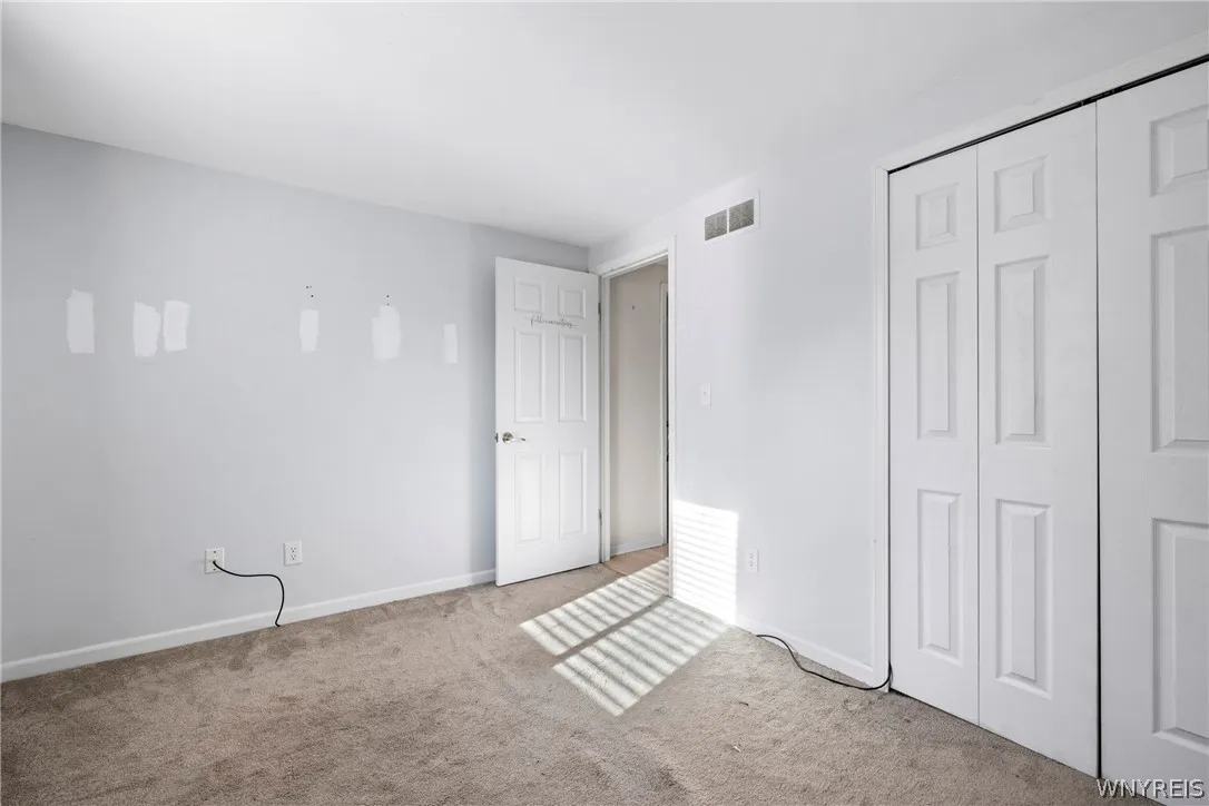 80 Groton Drive 2, Amherst, New York 14228, Amherst, New York 14228, 2 Bedrooms Bedrooms, 6 Rooms Rooms,1 BathroomBathrooms,Residential,For Sale,80 Groton Drive 2, Amherst, New York 14228,0,B1671809