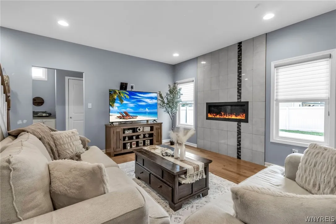 2379 Agassiz Drive, Hamburg, New York 14085, Hamburg, New York 14085, 3 Bedrooms Bedrooms, 8 Rooms Rooms,2 BathroomsBathrooms,Residential,For Sale,2379 Agassiz Drive, Hamburg, New York 14085,0,B1669063