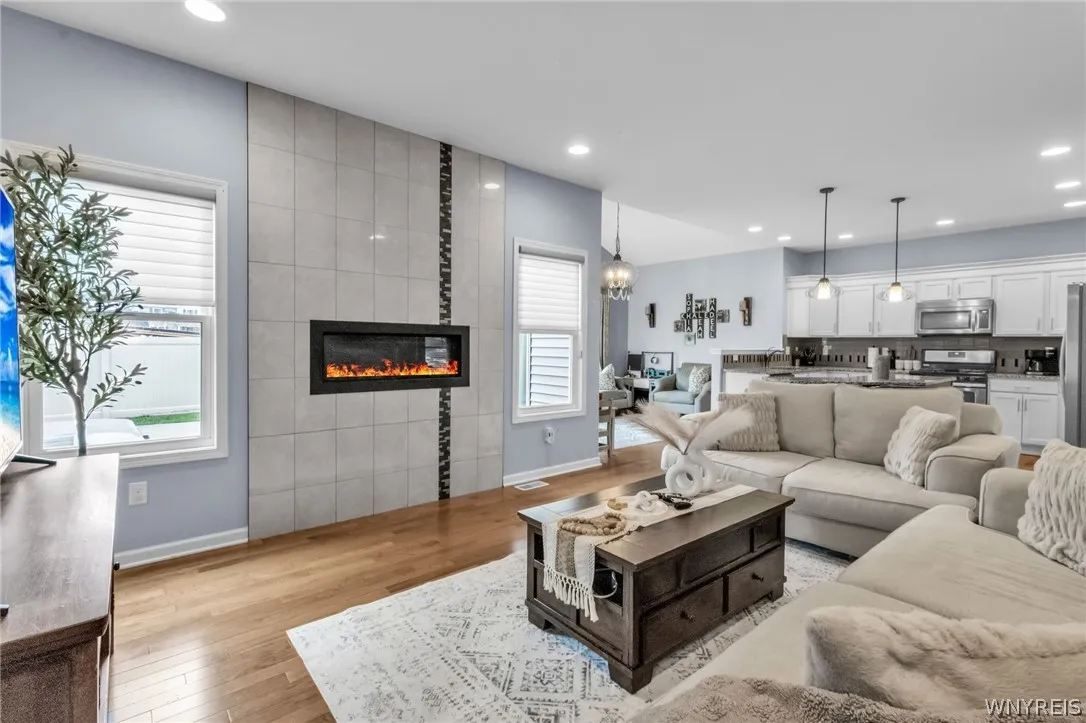 2379 Agassiz Drive, Hamburg, New York 14085, Hamburg, New York 14085, 3 Bedrooms Bedrooms, 8 Rooms Rooms,2 BathroomsBathrooms,Residential,For Sale,2379 Agassiz Drive, Hamburg, New York 14085,0,B1669063