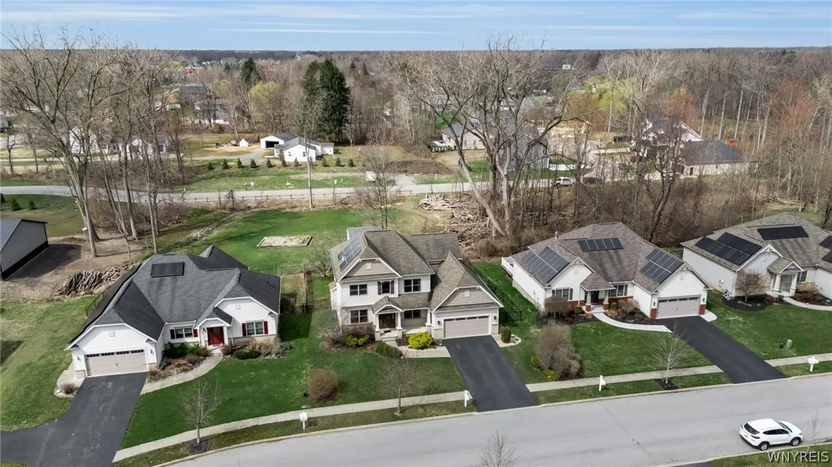 6796 Rivera Way, Clarence, New York 14051, Clarence, New York 14051, 4 Bedrooms Bedrooms, 11 Rooms Rooms,2 BathroomsBathrooms,Residential,For Sale,6796 Rivera Way, Clarence, New York 14051,0,B1671896