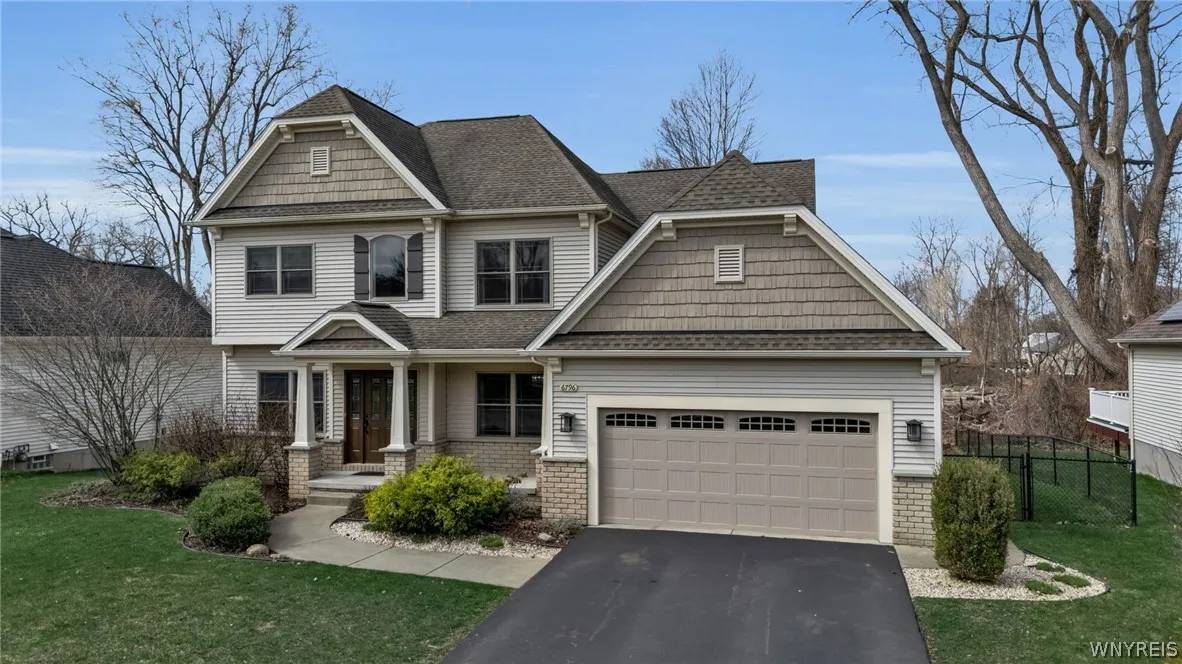 6796 Rivera Way, Clarence, New York 14051, Clarence, New York 14051, 4 Bedrooms Bedrooms, 11 Rooms Rooms,2 BathroomsBathrooms,Residential,For Sale,6796 Rivera Way, Clarence, New York 14051,0,B1671896