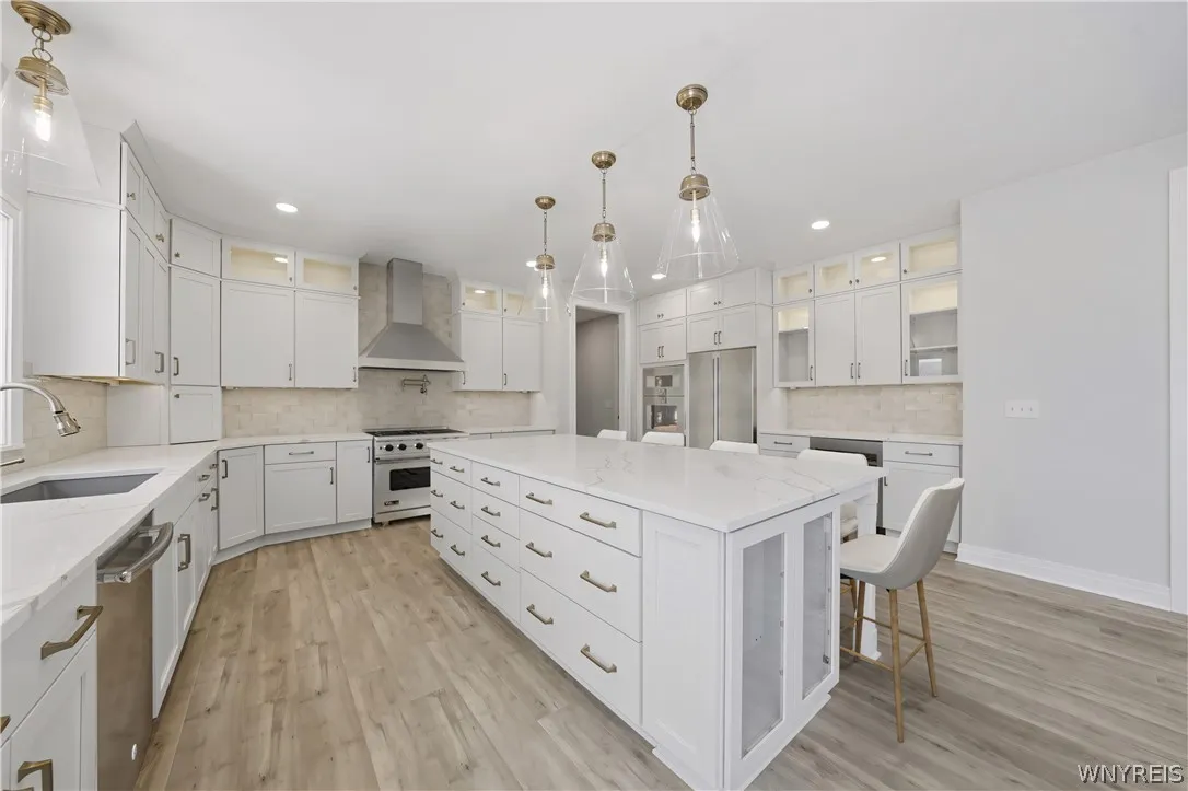 65 Woodthrush, Orchard Park, New York 14127, Orchard Park, New York 14127, 5 Bedrooms Bedrooms, 11 Rooms Rooms,4 BathroomsBathrooms,Residential,For Sale,65 Woodthrush, Orchard Park, New York 14127,0,B1671702