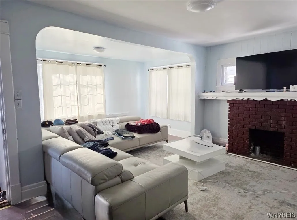77 Clarence Avenue, Buffalo, New York 14215, Buffalo, New York 14215, 4 Bedrooms Bedrooms, ,2 BathroomsBathrooms,Residential,For Sale,77 Clarence Avenue, Buffalo, New York 14215,0,B1671999
