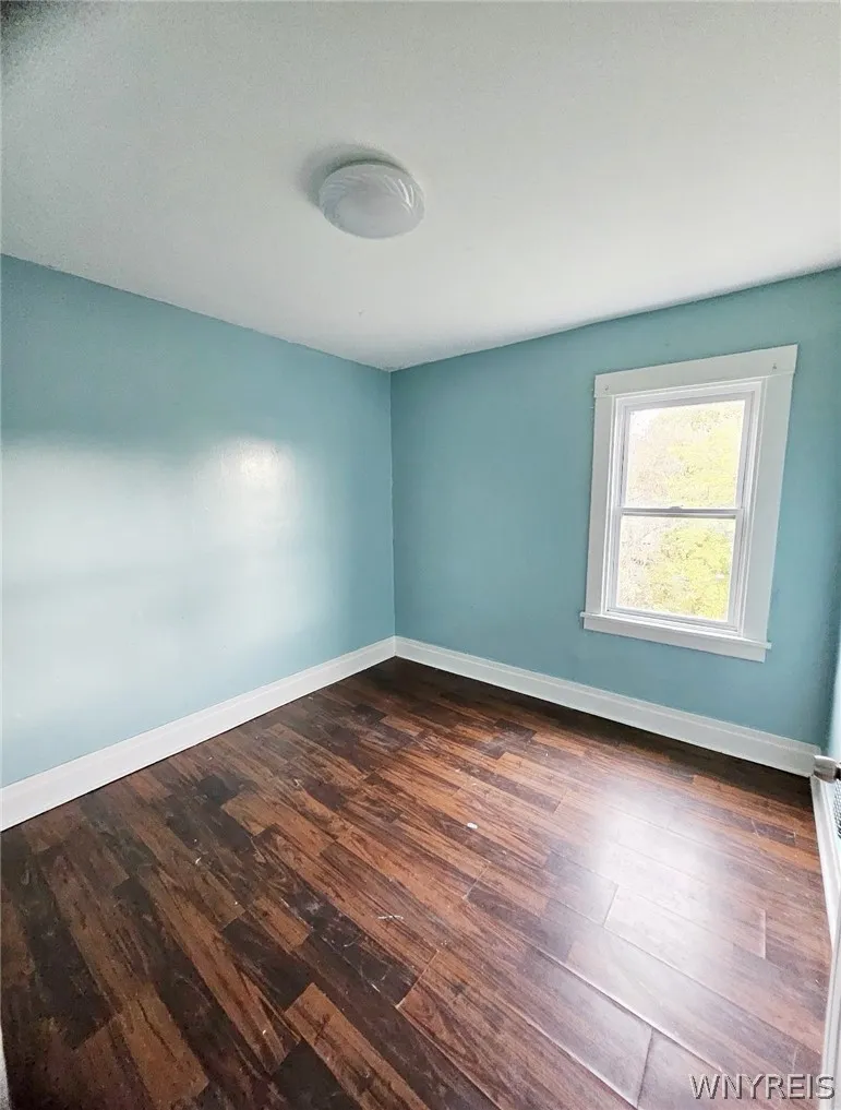 77 Clarence Avenue, Buffalo, New York 14215, Buffalo, New York 14215, 4 Bedrooms Bedrooms, ,2 BathroomsBathrooms,Residential,For Sale,77 Clarence Avenue, Buffalo, New York 14215,0,B1671999