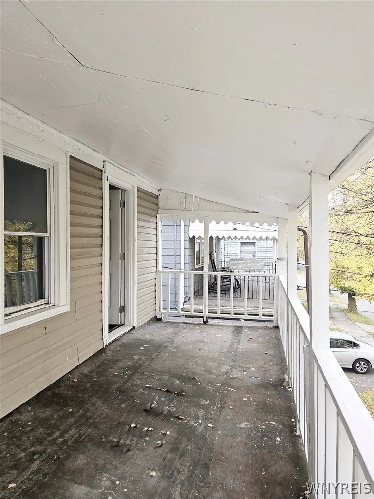 77 Clarence Avenue, Buffalo, New York 14215, Buffalo, New York 14215, 4 Bedrooms Bedrooms, ,2 BathroomsBathrooms,Residential,For Sale,77 Clarence Avenue, Buffalo, New York 14215,0,B1671999