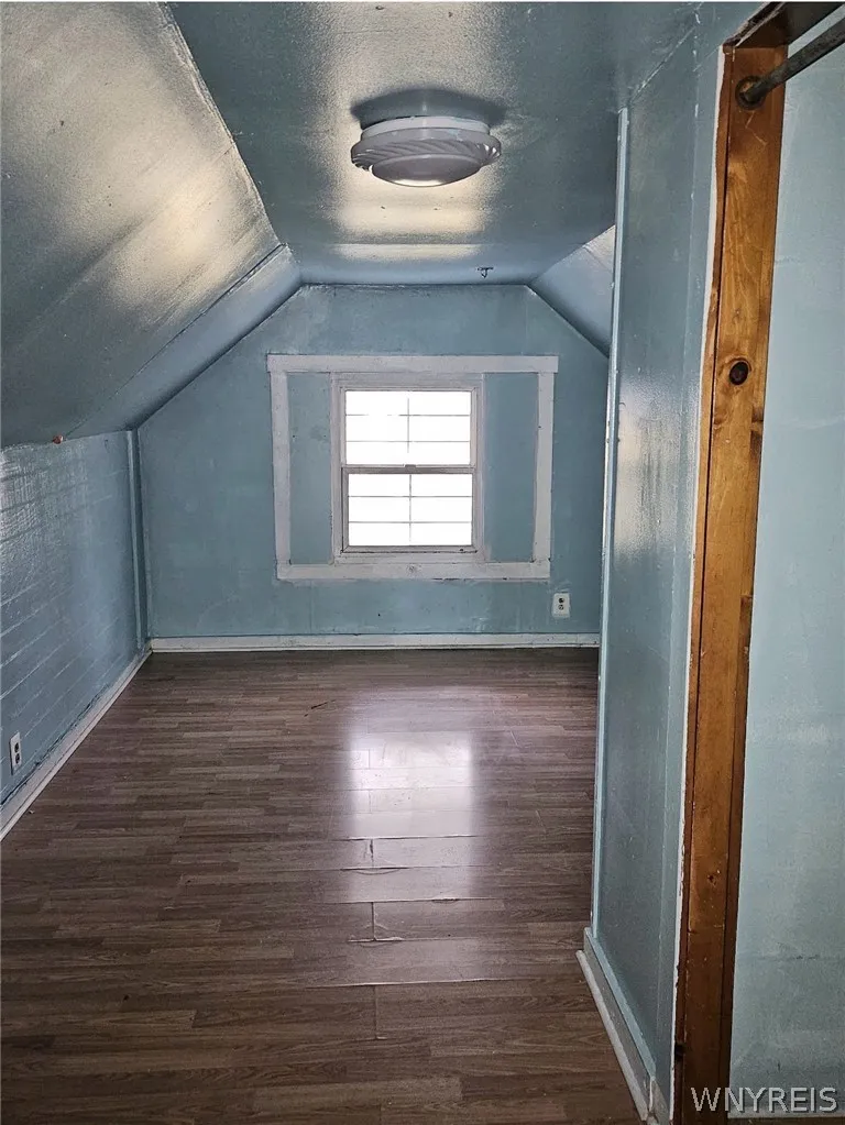 77 Clarence Avenue, Buffalo, New York 14215, Buffalo, New York 14215, 4 Bedrooms Bedrooms, ,2 BathroomsBathrooms,Residential,For Sale,77 Clarence Avenue, Buffalo, New York 14215,0,B1671999