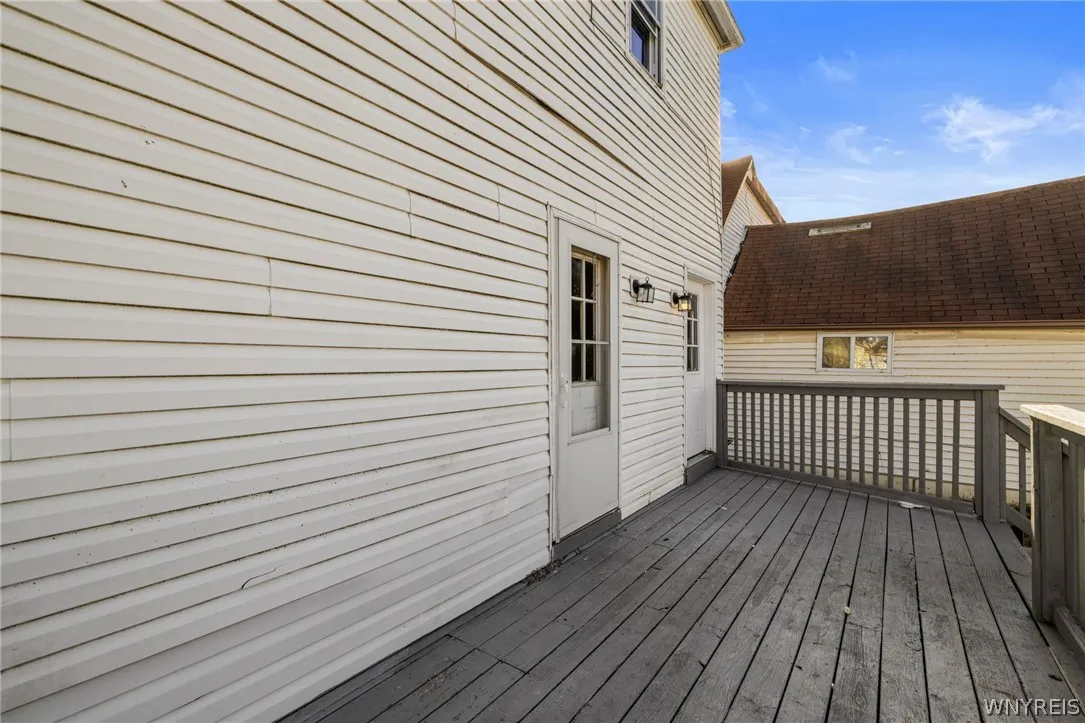 66 Lewis Street, Buffalo, New York 14206, Buffalo, New York 14206, 4 Bedrooms Bedrooms, ,2 BathroomsBathrooms,Residential,For Sale,66 Lewis Street, Buffalo, New York 14206,0,B1672084