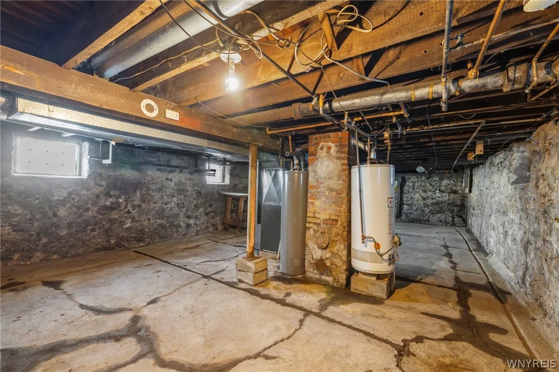 66 Lewis Street, Buffalo, New York 14206, Buffalo, New York 14206, 4 Bedrooms Bedrooms, ,2 BathroomsBathrooms,Residential,For Sale,66 Lewis Street, Buffalo, New York 14206,0,B1672084
