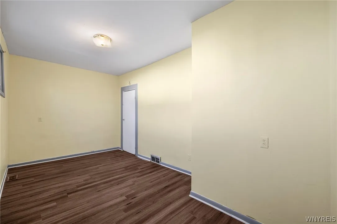 66 Lewis Street, Buffalo, New York 14206, Buffalo, New York 14206, 4 Bedrooms Bedrooms, ,2 BathroomsBathrooms,Residential,For Sale,66 Lewis Street, Buffalo, New York 14206,0,B1672084